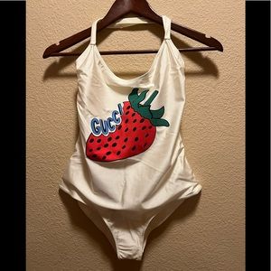 New Authentic Gucci One Piece Swimsuit XS